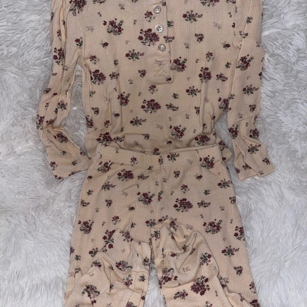 Posh Peanut Cream Floral Pajama Top